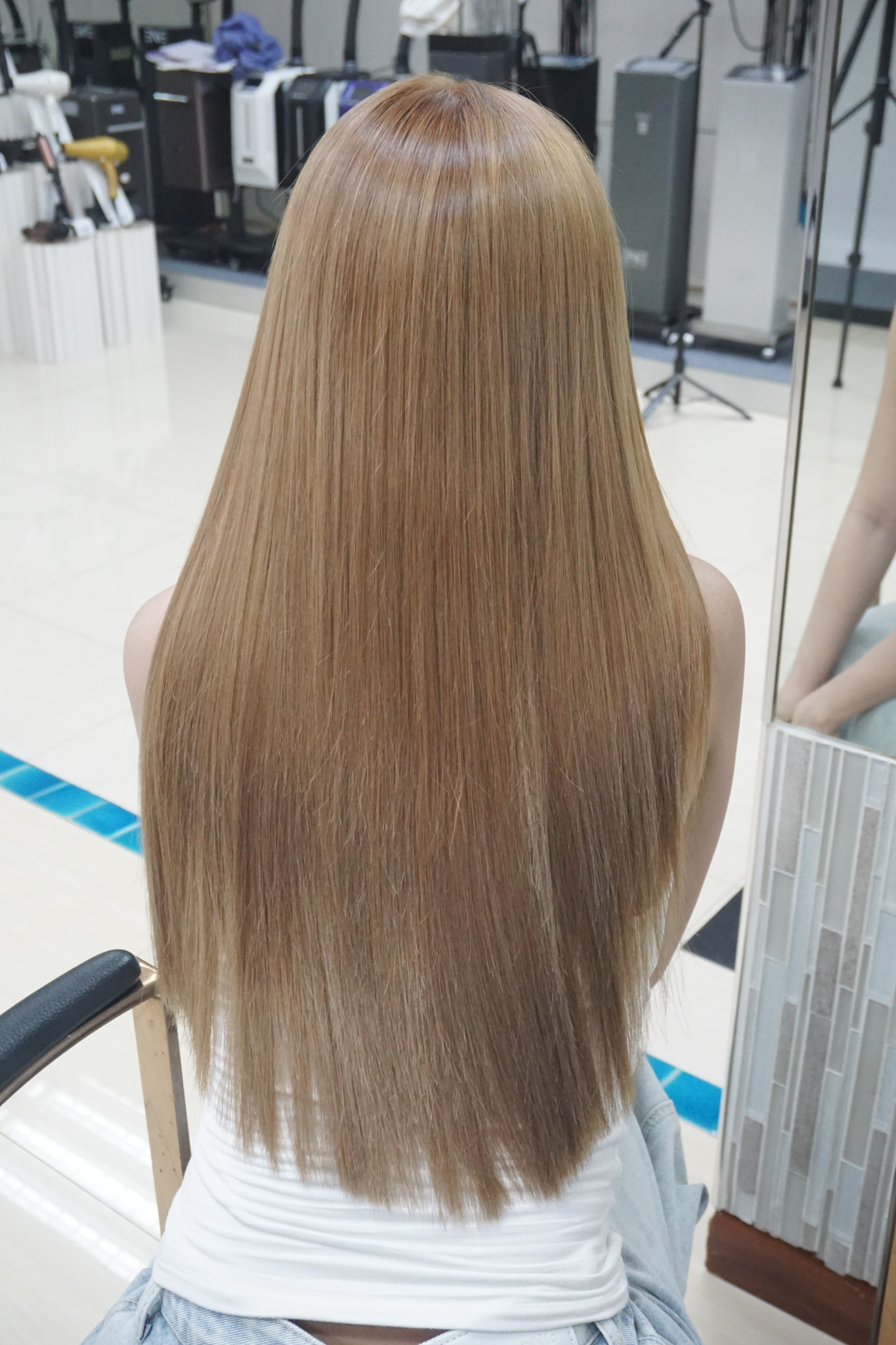 Noble Beige Gold