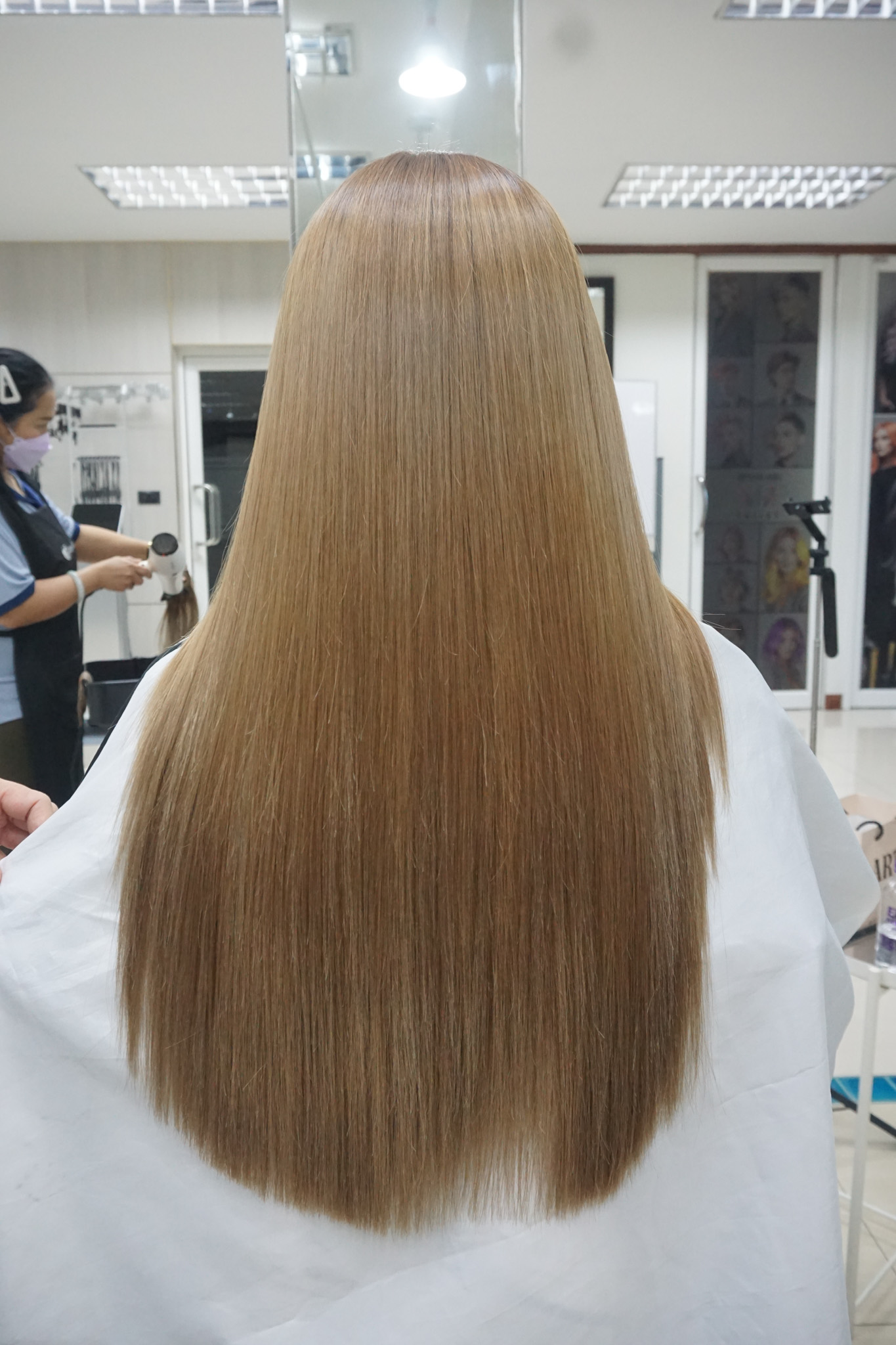 Noble Beige Gold