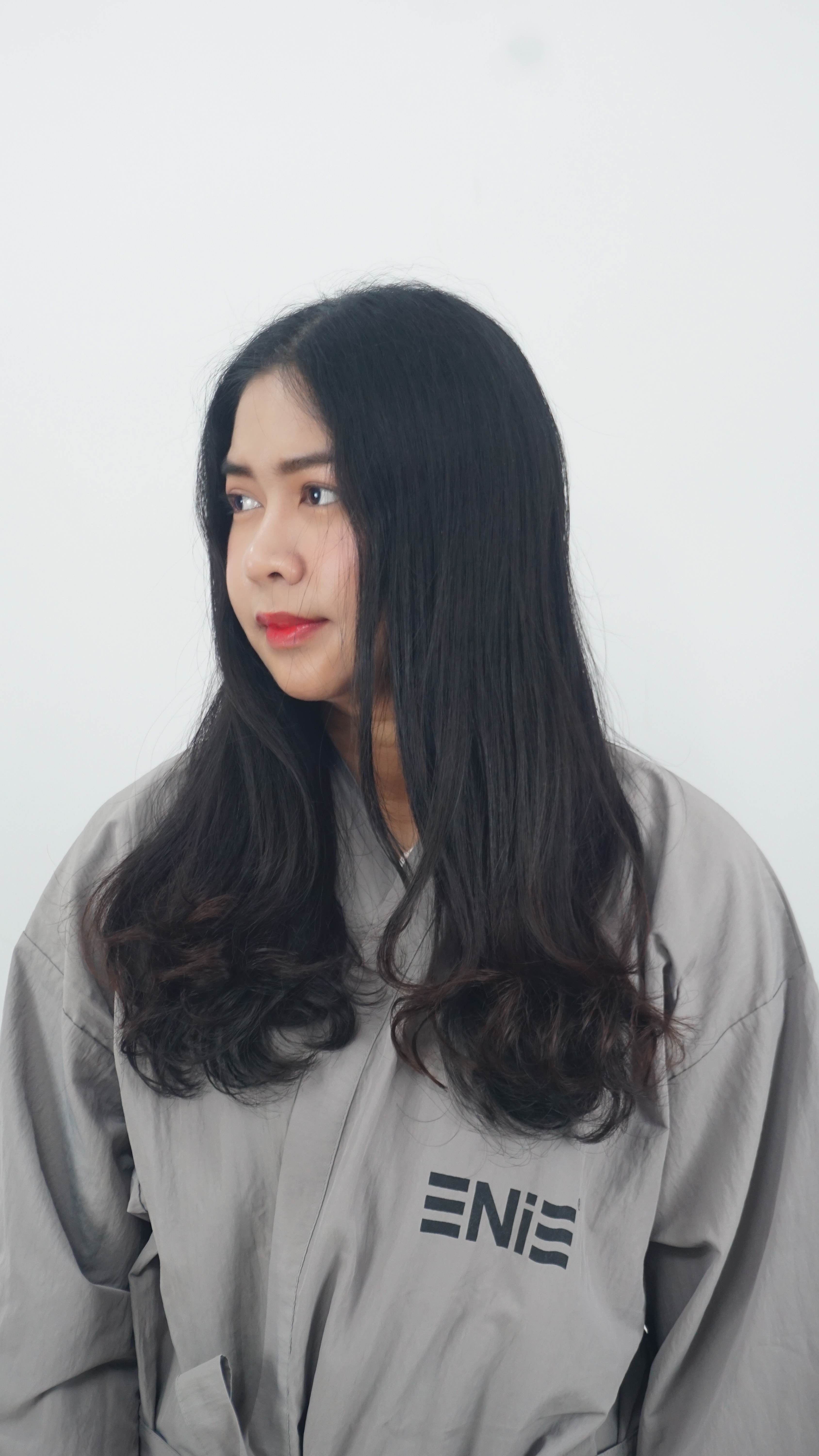 Elegant Midnight Layer Curl