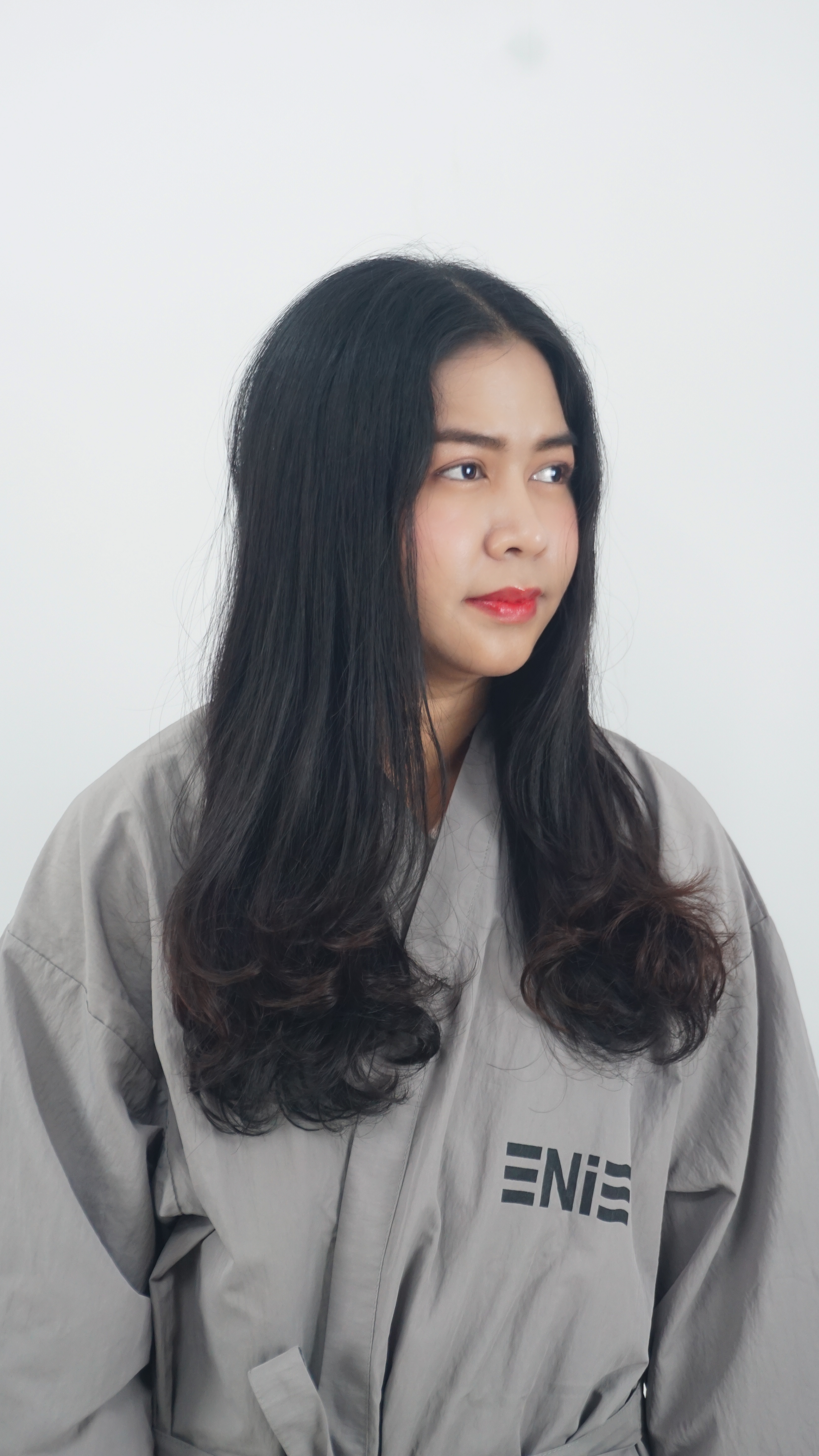 Elegant Midnight Layer Curl