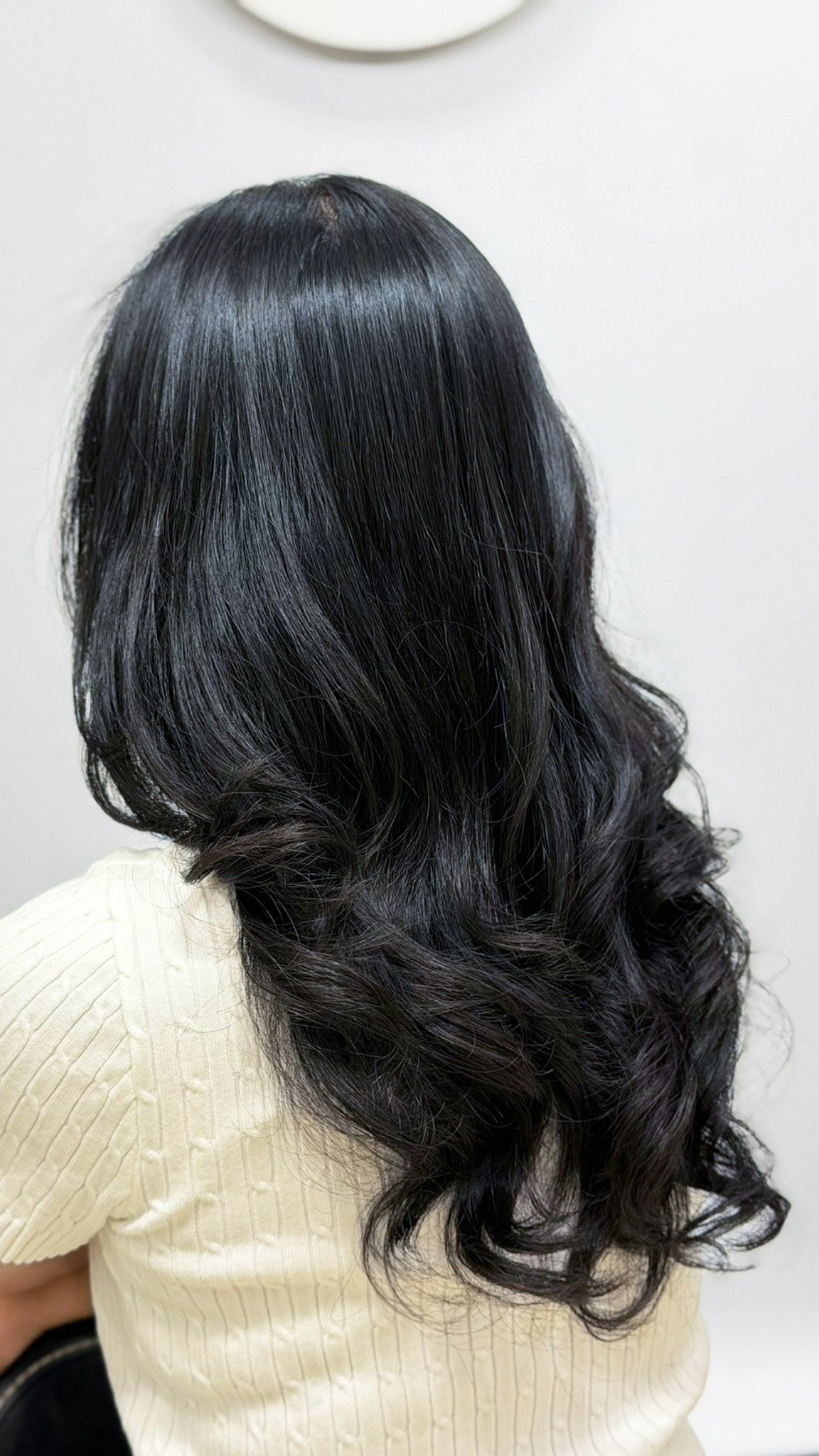 Elegant Midnight Layer Curl