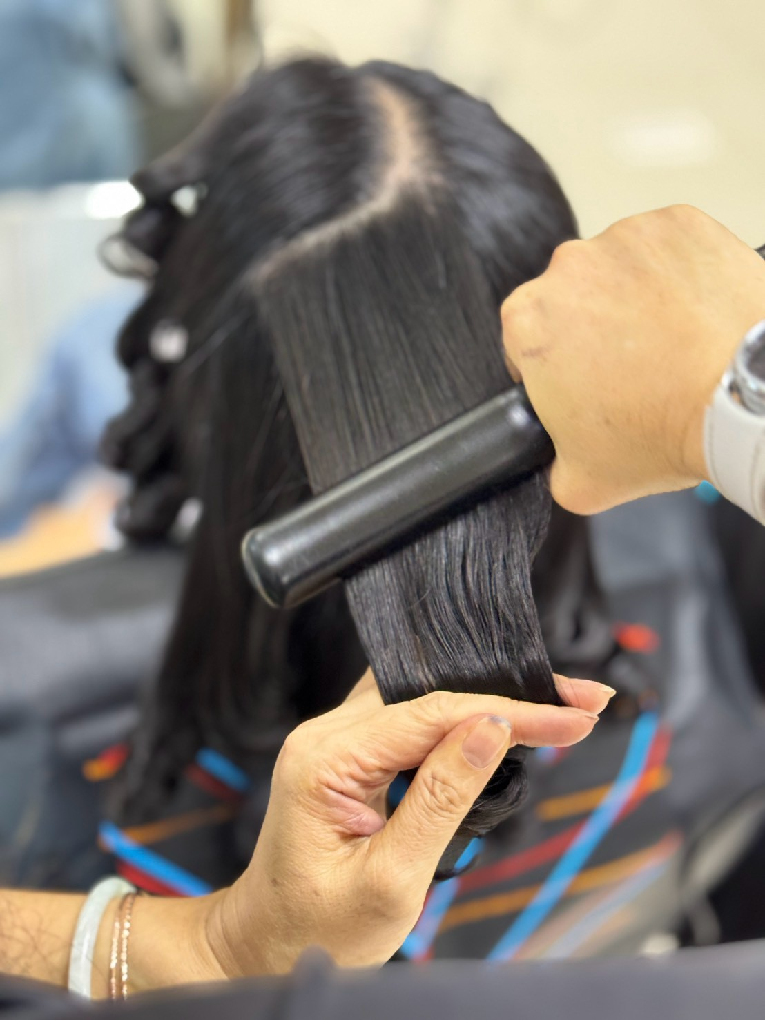 Elegant Midnight Layer Curl